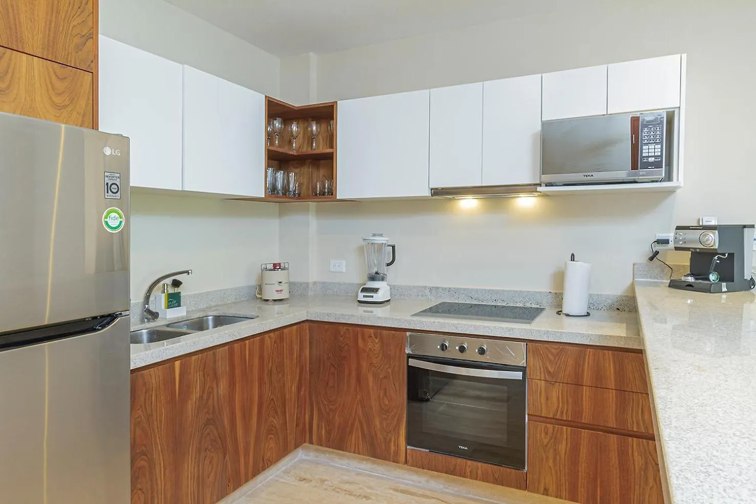 2Br Penthouse With Private Jacuzzi At Aldea Zama Apartment Tulum 0*,  Mexico